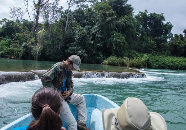  On day 7 we took a lancha on the Lancantun River and then into th eMonte Azules Reserve on the River Tzendales.